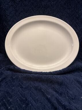 Midwinter England STONEHENGE WHITE Small Platter 11" EUC (3 available)